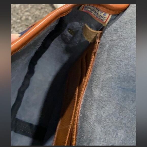 Vintage Dooney & Bourke Purse Carrier Shoulder Bag Duck all weather EUC - Picture 11 of 11